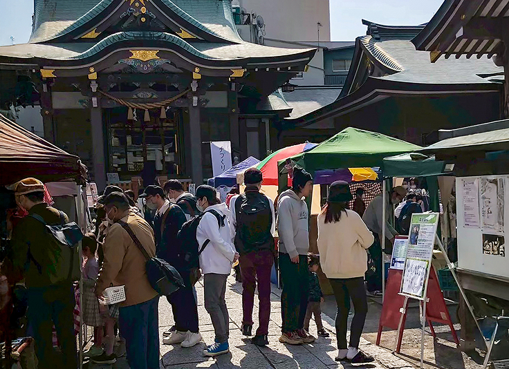 手づくりての市の様子